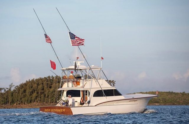 A big congratulations to team SEA STRIKER on their win 🏆 at the @bermudatriplecrown 
During the 2022 season, the team racked up an impressive 6,200 points with 2 white and 12 blue marlin releases! 

📸: @bermudatriplecrown 
🛥: @jarrettbay